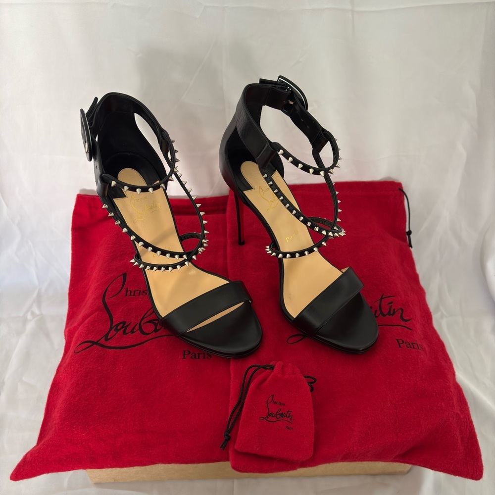 Christian Louboutin Choca Lux 120 spiked heel Size 41. Black and Silver. 10/10
